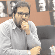 مصاحبه محمدحسین بادامچی با اندیشکده هاتف مصاحبه محمدحسین بادامچی با اندیشکده هاتف