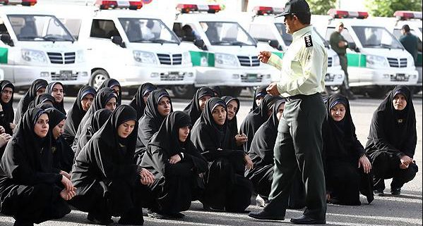 آموزش پلیس زن در گشت ارشاد