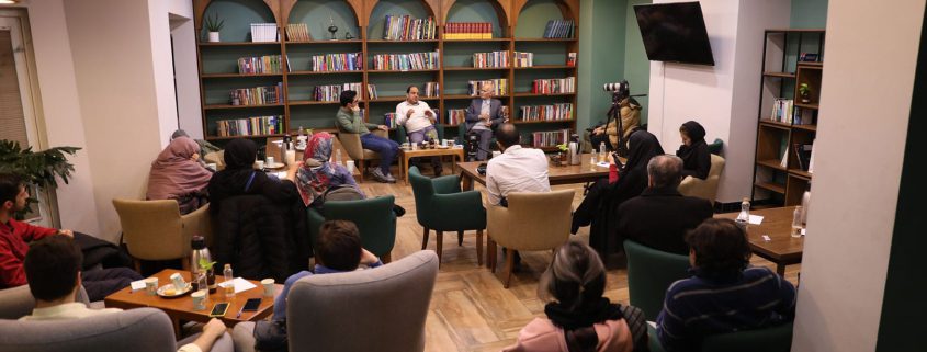 هیس دانشگاه فریاد نمی‌زند - اندیشکده هاتف