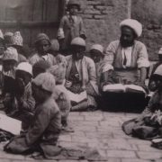 لزوم تغییر در مدارس و نظام آموزشی نوین لزوم تغییر در مدارس و نظام آموزشی نوین